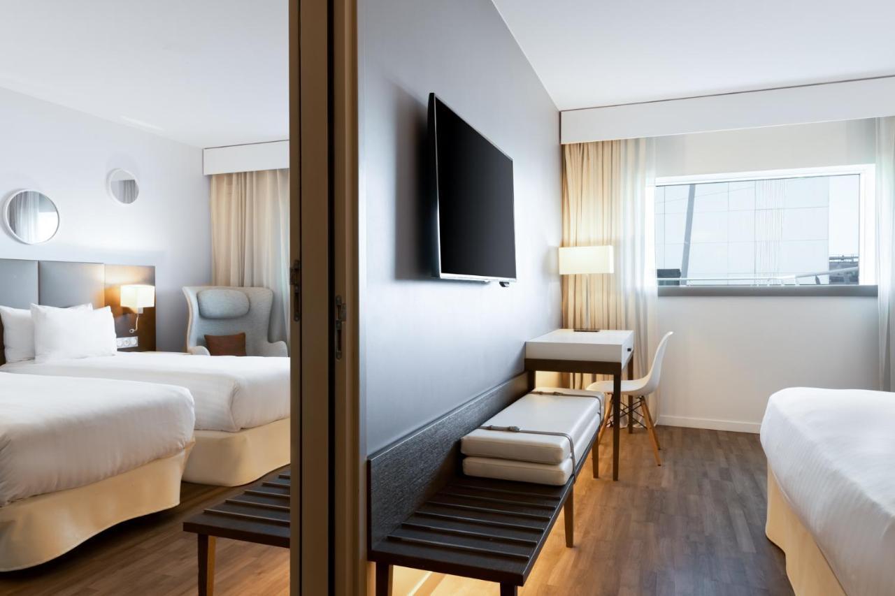 Ac Hotel By Marriott Paris Le Bourget Airport Dugny Экстерьер фото