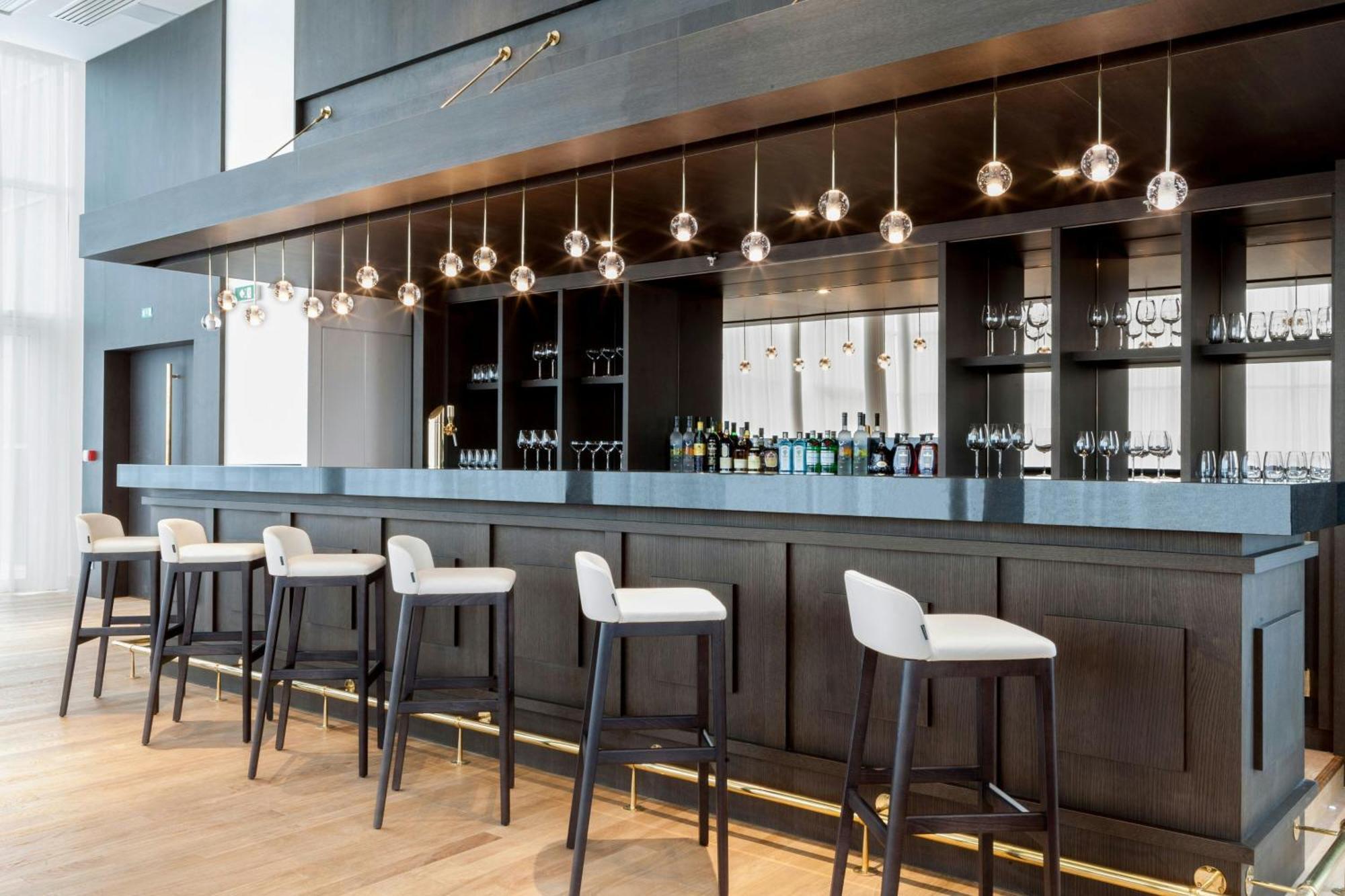 Ac Hotel By Marriott Paris Le Bourget Airport Dugny Экстерьер фото